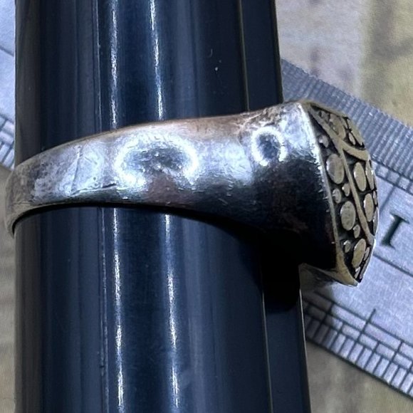 RB98746_Front.jpg?v=1729524843  Vintage Sterling Silver Large Bold Dots Pebble Bali Style Band Ring Size…
